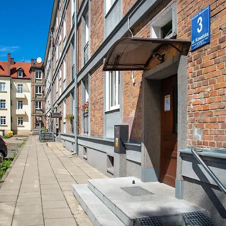 Maya's Flats & 61 - Bridge Appartement