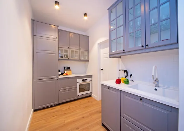 Maya's Flats & 61 - Bridge Appartement