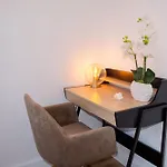 Apartamento Maya'S Residence 61 - Love Bridge