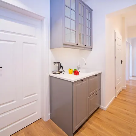 Maya's Flats & 61 - Bridge * Gdańsk