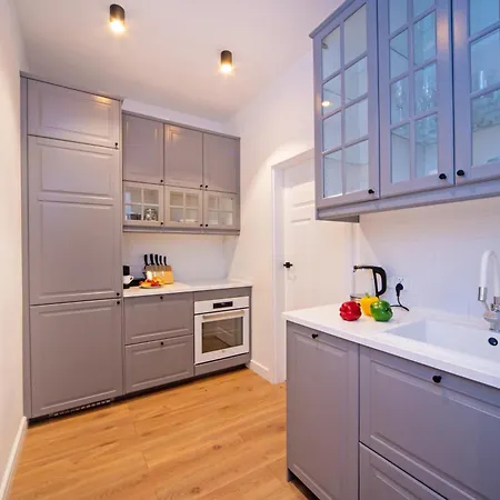 Maya's Flats & 61 - Bridge Appartement