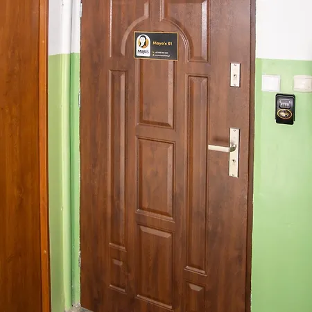 Maya's Flats & 61 - Bridge *